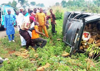 18 Passengers Burnt to Death in Accident
