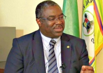 Evaluating the Heads of Revenue Agencies