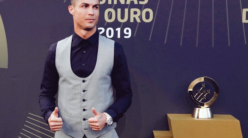 Ronaldo Claims 10th Portuguese Player of the Year Award