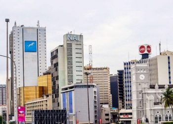 Six Banks Extend Market Dominance