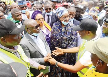 Lagos explosion: Residents condemn FHA boss’ takeover comment