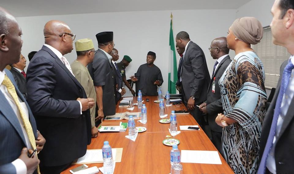 Marketers want dollar at N306 to import petrol