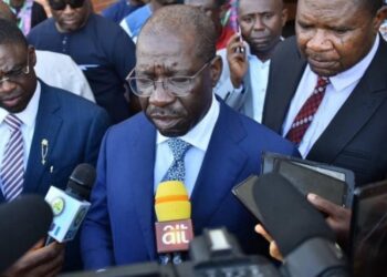 Obaseki Resigns, Oshiomhole Suspended, Ajimobi Hospitalised, NWC Divided
