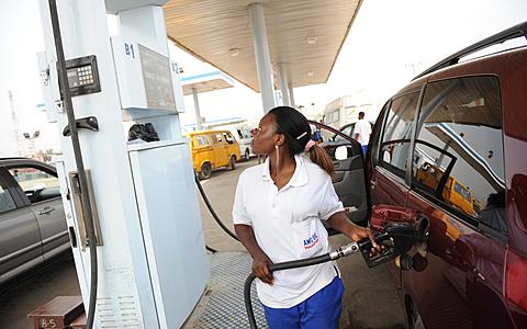 Marketers identify challenges in FG’s petrol price review