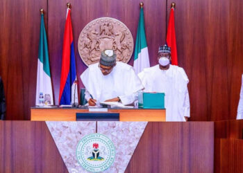I signed revised 2020 budget to mitigate Covid-19 effect, says Buhari