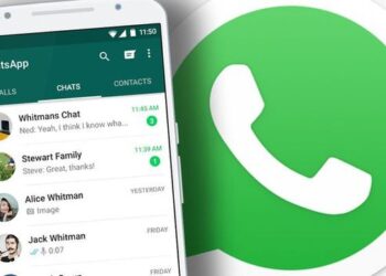 WhatsApp limits message forwarding