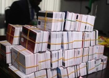 Dubai-bound passenger arrested with 2886 ATM cards