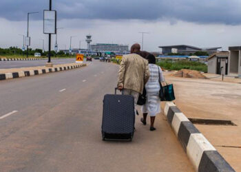 Panic as police, LASTMA abandon Lagos roads
