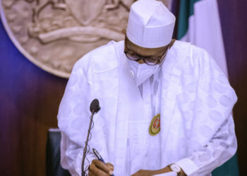 Analysts Upbeat on Economic Recovery as President Signs 2021 Budget