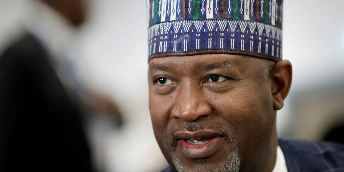 FG orders immediate resumption of domestic flights catering services