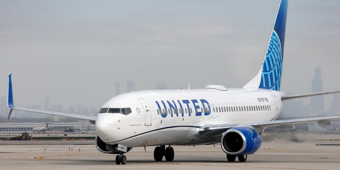 United Airlines Allegedly De-boards Nigerian Passenger over Complaint of Poor Aircraft Facility