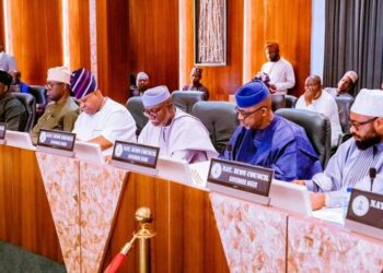 Economic crisis: States borrow N46bn from banks to pay salaries