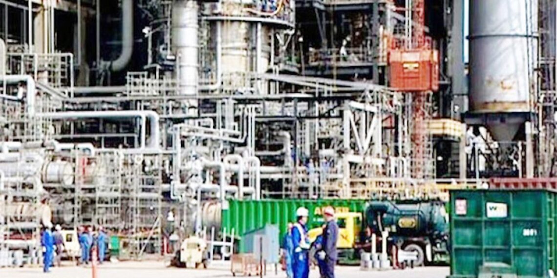 Dangote Refinery slashes diesel, aviation fuel prices further to N940, N980 respectively
