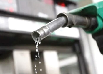Dangote petrol supply: FG may slash N6tn fuel import